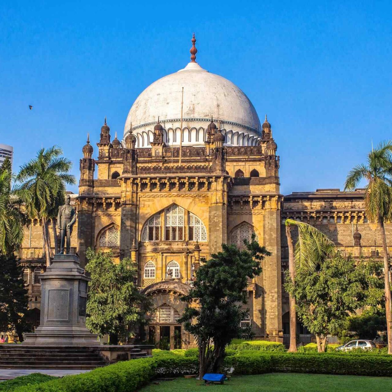 https://socialvacations.com/wp-content/uploads/2018/07/post_india_01-1280x1280.jpg